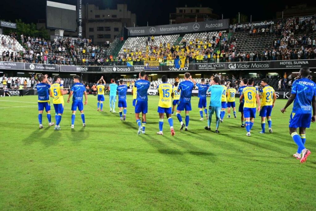 cádiz-cf-afición-victoria-castellón