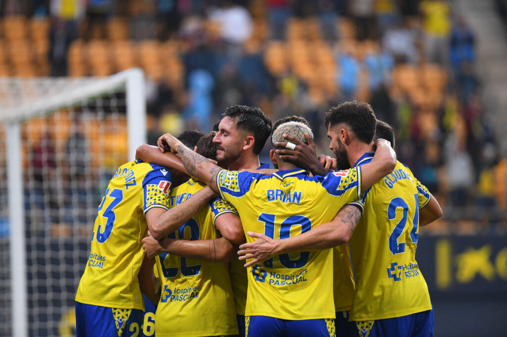 cádiz-cf-celebra-gol