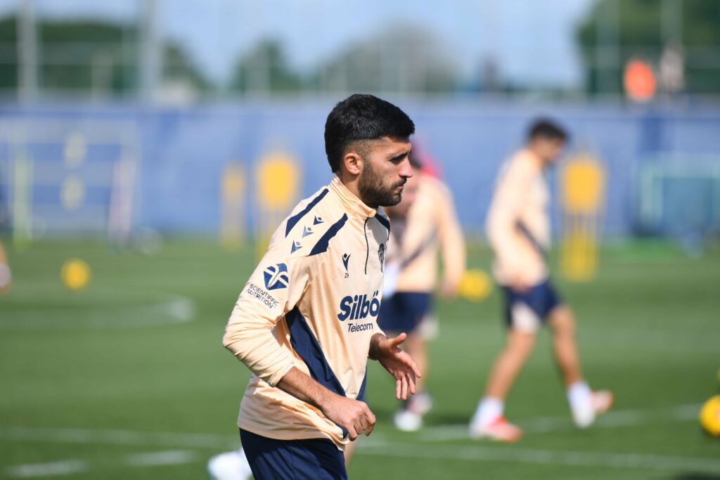 El Cádiz CF vuelve el miércoles al trabajo