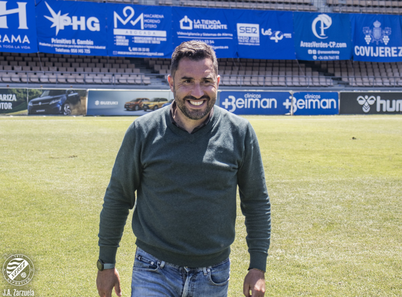 Antonio Fernández y el Xerez Deportivo alcanzan un acuerdo para la 2025/26